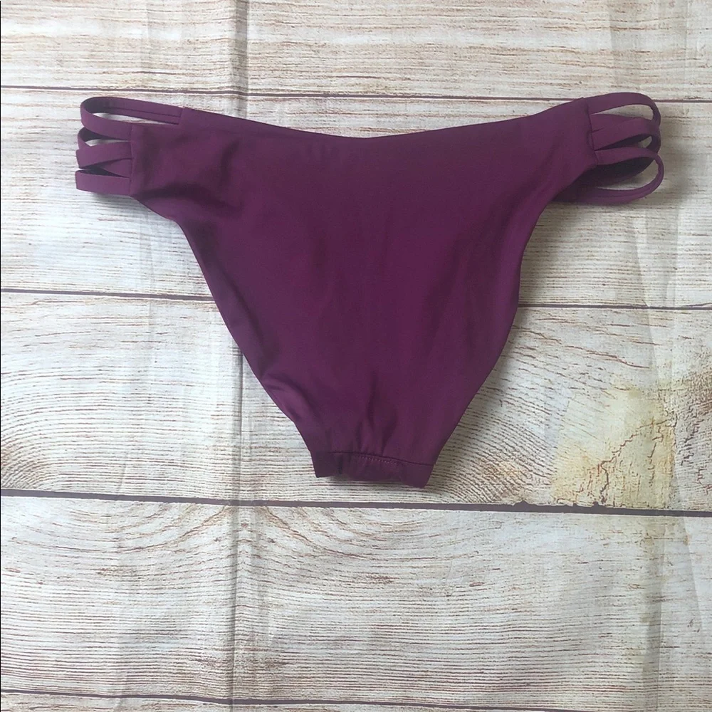 Hurley Women's Deep Purple Bikini Set‎